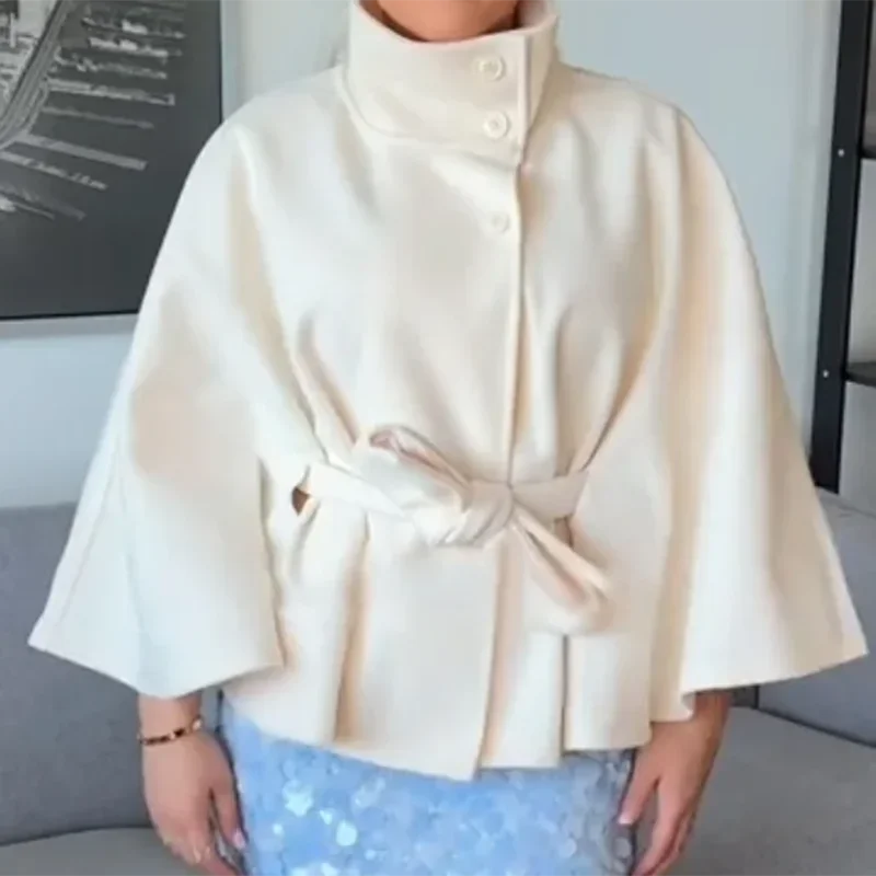 Abrigo Cape Elegante con Cinturón – Abrigo Femenino Atemporal