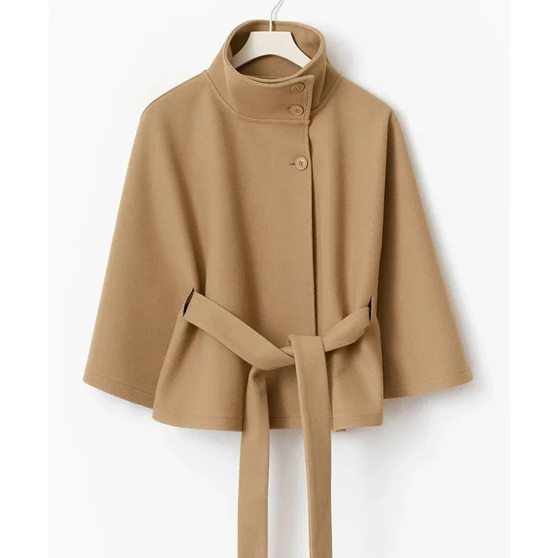 Abrigo Cape Elegante con Cinturón – Abrigo Femenino Atemporal