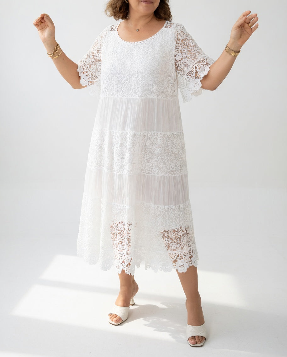 Clarisse™ — Vestido midi elegante con encaje delicado