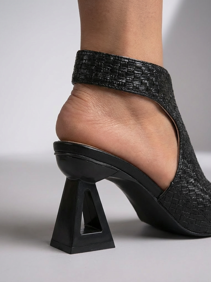 TACONES ELEGANTES TEJIDOS